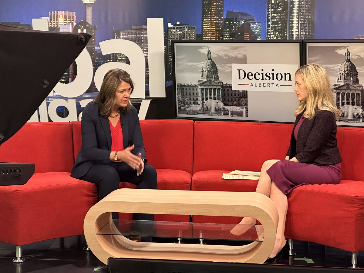 Blake Lough (@blake_lough) on Twitter photo UCP leader <a href="/ABDanielleSmith/">Danielle Smith</a> is speaking with <a href="/DallasFlexhaug/">Dallas Flexhaug</a> right now on <a href="/GlobalCalgary/">Global Calgary</a> #yyc #abelxn23 UCP leader <a href="/ABDanielleSmith/">Danielle Smith</a> is speaking with <a href="/DallasFlexhaug/">Dallas Flexhaug</a> right now on <a href="/GlobalCalgary/">Global Calgary</a> #yyc #abelxn23
