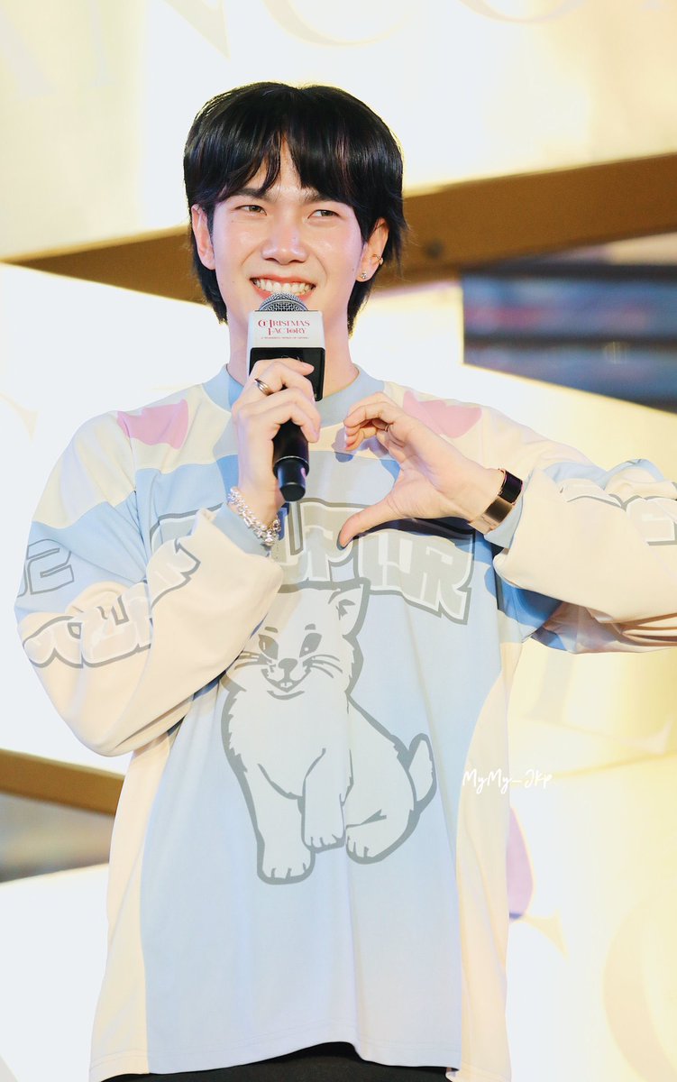 kun_show28's tweet photo. I believe in my baby and will always support him.💙

ALL ROUNDER BUILD

#MultitalentedBuild
#NeverLeavingBUILD
@JakeB4rever https://t.co/hW8T2iJZSt