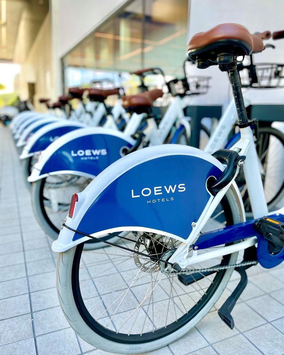 Enjoy a weekend cruise through Coral Gables with a complimentary one-hour bike rental with your stay at #loewscoralgables. 🌴  

#WelcomingYouLikeFamily

📷: @mrbhospitality