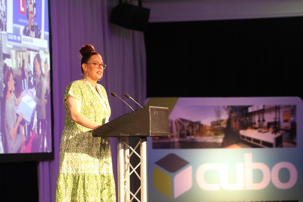 CUBO_Comms's tweet photo. The final session of this year's #CUBOResLife Conference is underway.
Some useful tips from @_NatashaDevon on managing anxiety and stress. So many ideas that our delegates can take back to the workplace to help students. https://t.co/7sJdrlAxRR