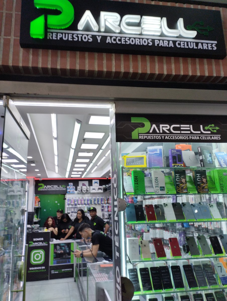 SusanaP35077853's tweet photo. 🛑Atención‼️
👀💀La tienda PARCELL en el C.C City Market Boulevar de Sabana Grande P.B, está estafando a las personas, venden teléfonos celulares dañados, luego no asumen la garantía. Te dicen que su técnico lo va a reparar. 
COMPARTE ESTA INFORMACIÓN!!

📲 NO TE DEJES ESTAFAR.🖐 https://t.co/xdV2sVzuTb