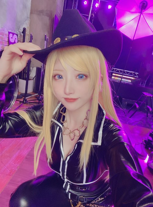 Twitterのコスプレ画像3