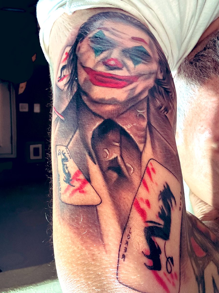 jaymartinez1973's tweet image. #Thursday #ThirstyThursday #ThursdayEdition #thursdaymorning #ThursdayMotivation #thursdaymood #thursdayvibe #INK #INKED #tattoo #Joker for u that been DM me for the final outcome of yesterdays ink therapy here it goes …..