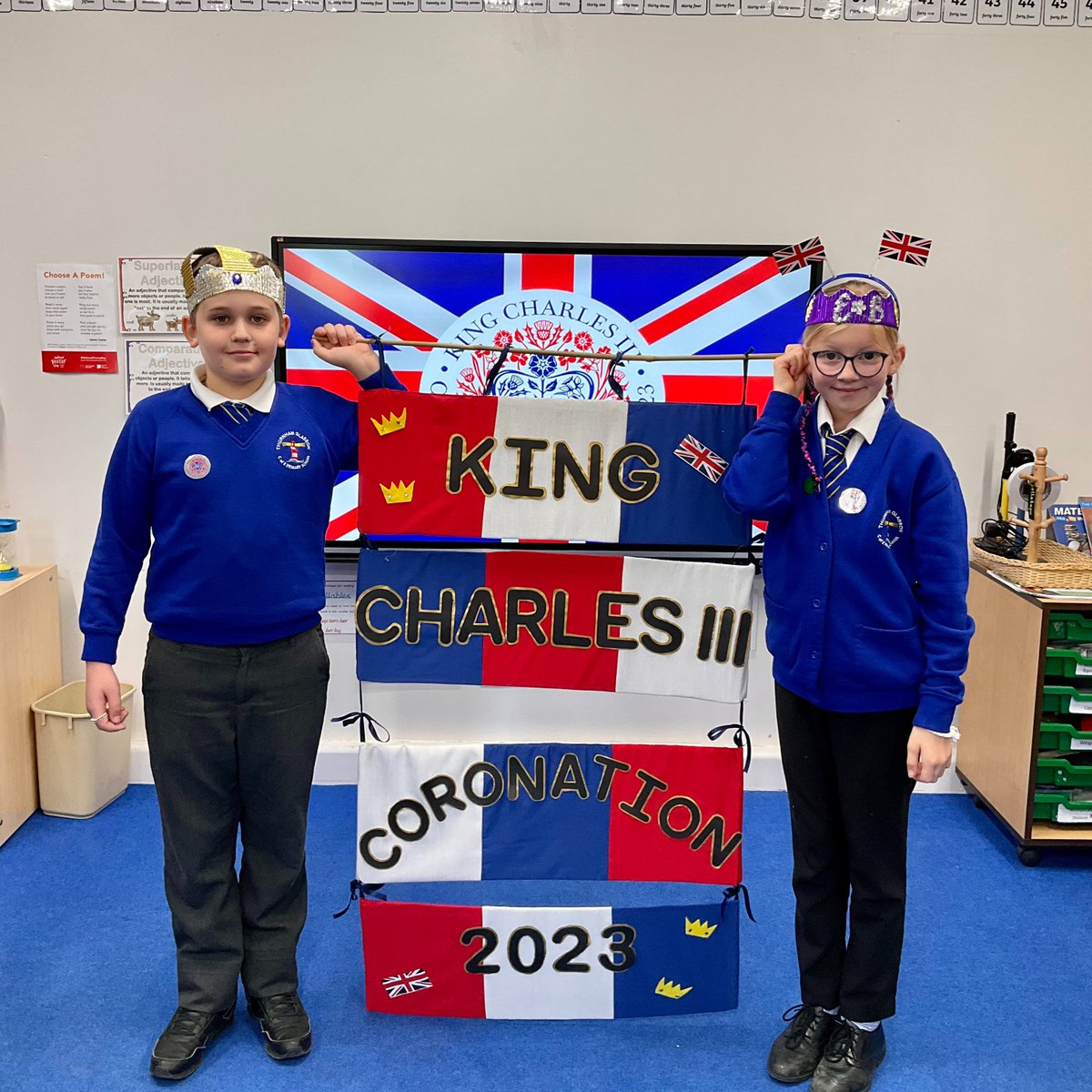 thurnglass_sch's tweet photo. We may only be a small school, but we celebrate BIG here at Thurnham Glasson! 🎉 We've had our #Coronation picnic lunch and have been learning all about King Charles lll, the @RoyalFamily &amp; the #CoronationWeekend 
@BBCNWT @GranadaReports @LancashireCC 
#TeamThurnham 🌈🇬🇧❤️🤍💙 https://t.co/0iBWGcxE9x