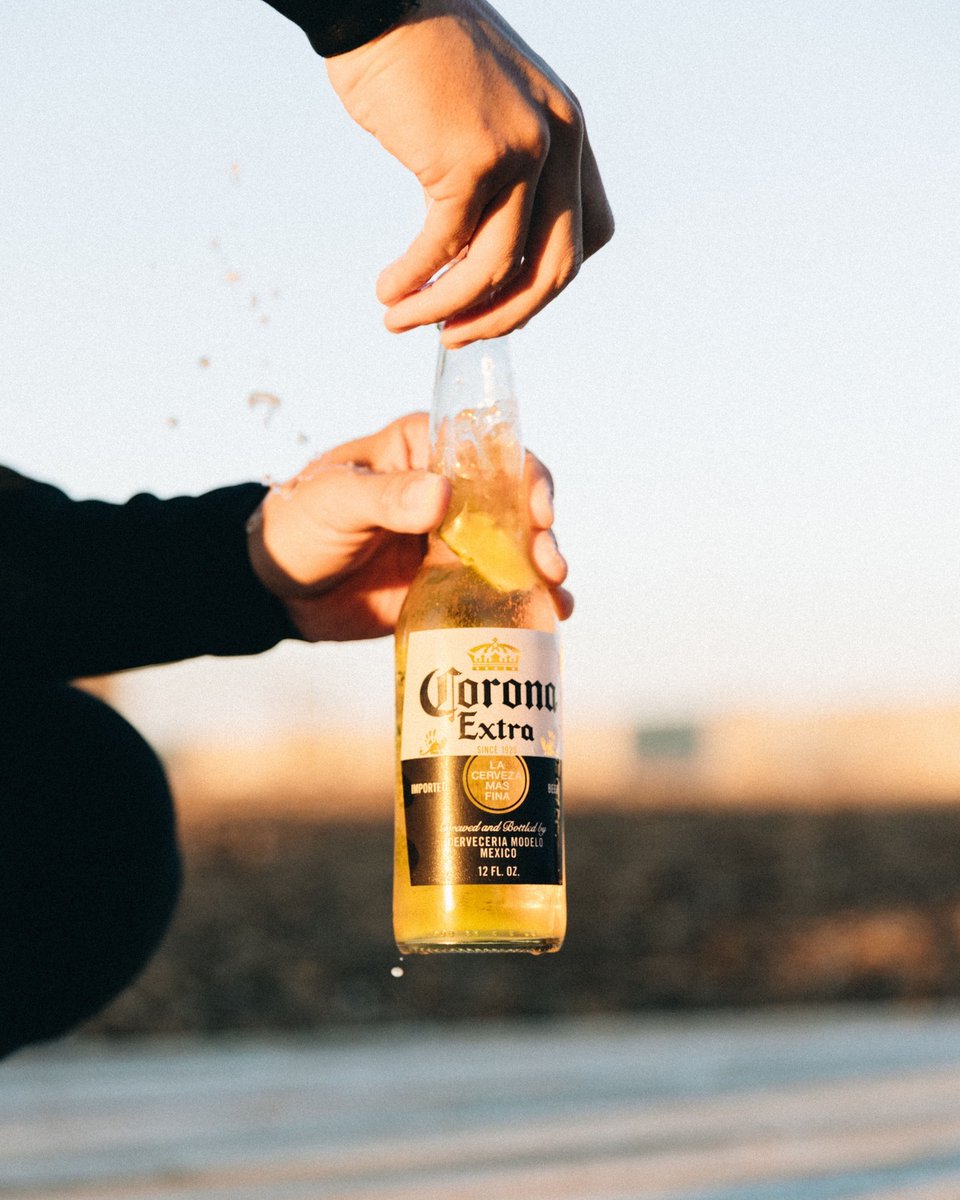 Pop the cap and enjoy that kickback moment.⁣
⁣
#ThisIsLiving⁣
⁣
📸: <a href="/shoniimu/">sho</a> ⁣
⁣
#Brazil