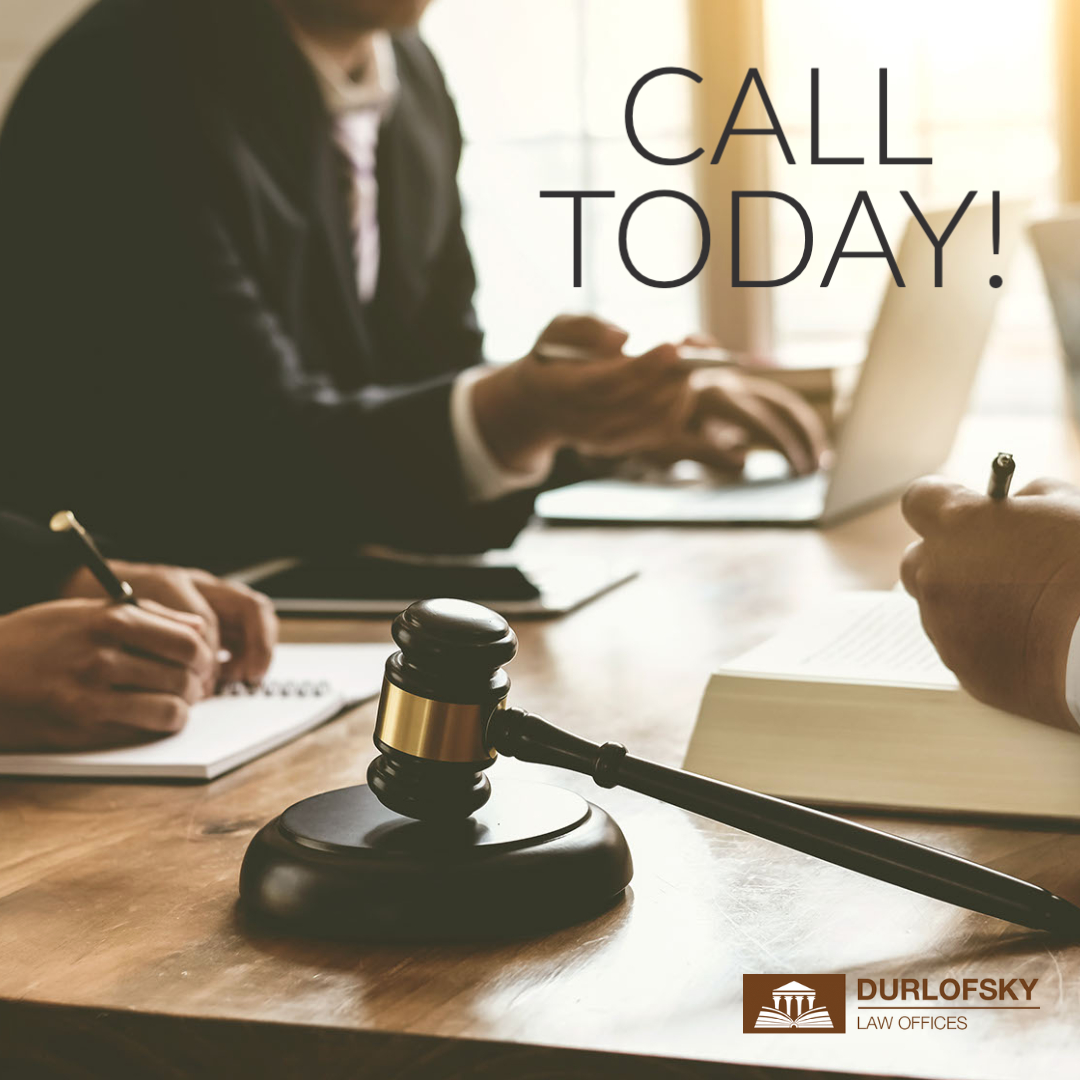 GDurlofskyLaw's tweet image. At the Law Offices of Gregg Durlofsky understand the severity of how white-collar crime charges can be damaging to your reputation. Let us help you protect it. 💼👤 Call now! #WhiteCollarCrime #ProtectYourReputation