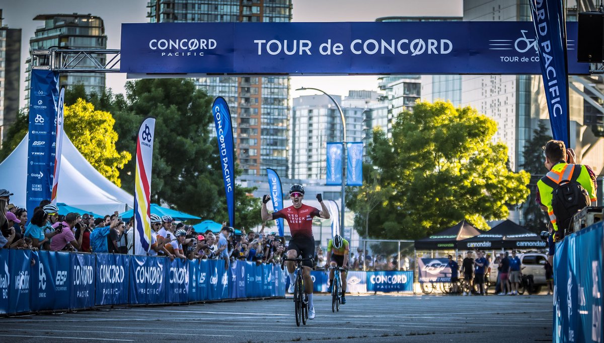 CyclingBC's tweet image. The Tour de Concord is coming to Vancouver on the north shore of False Creek on June 10th! Who's ready to bring the heat? Are you? Register for the race now at ow.ly/StAL50Ofmyp

#TourdeConcord #CyclingBC #ConcordPacific #YVRevents #bikerace

📷 @tlbvelophotography