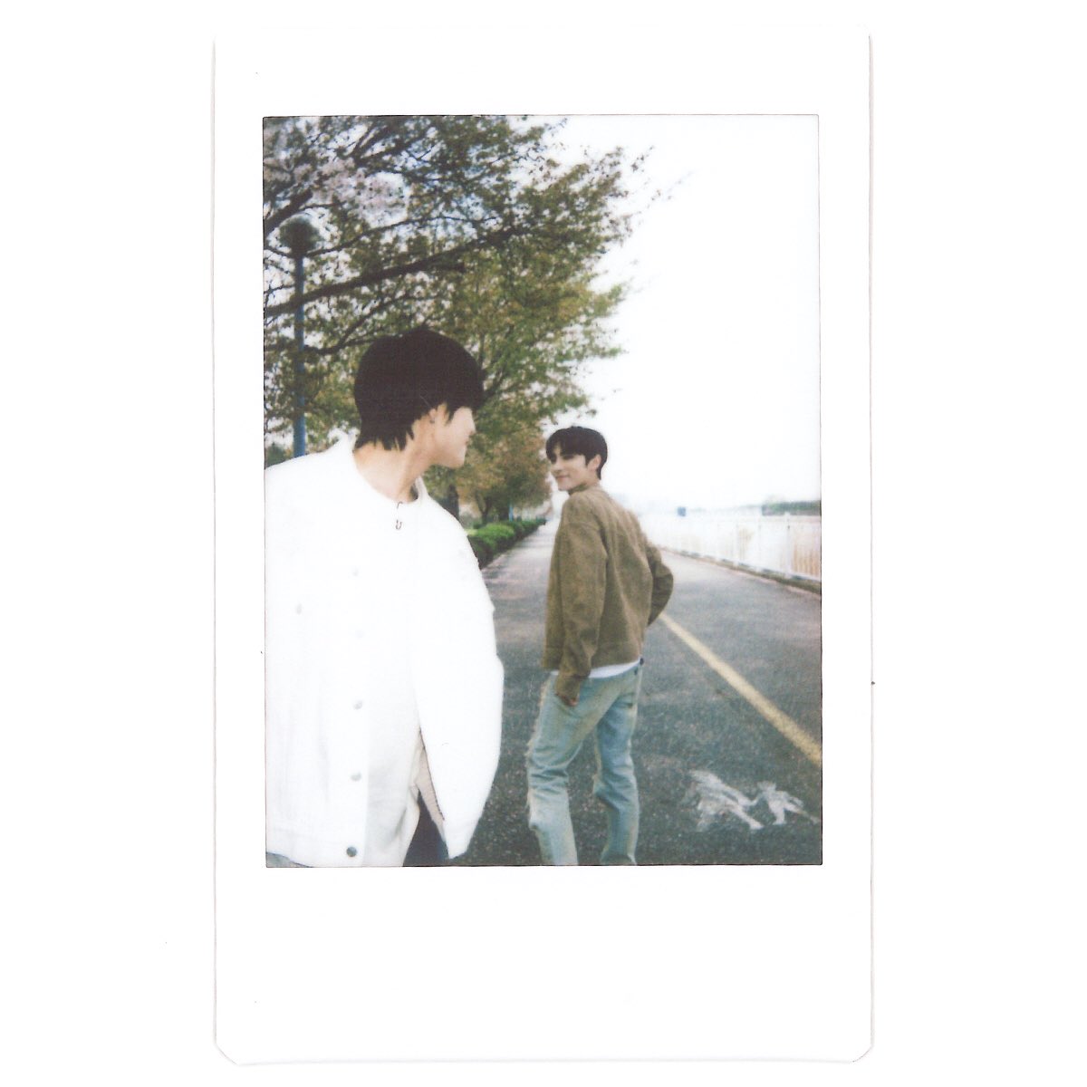 FvXdPLYaQAc8l7p?format=jpg&name=medium