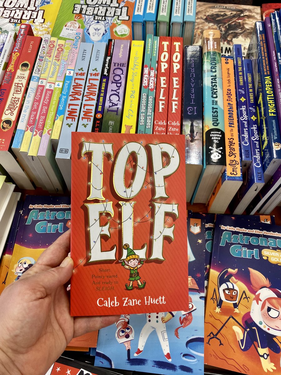 Our operations director @rbw_in_ath  was the 2nd employee at the Athens-based nonprofit <a href="/BFK_Athens/">Books for Keeps</a>! Here she is volunteering this week. This spring BFK will serve 20 schools, giving away over 95,000 books to over 7,500 students. booksforkeeps.org #AvidGivesBack