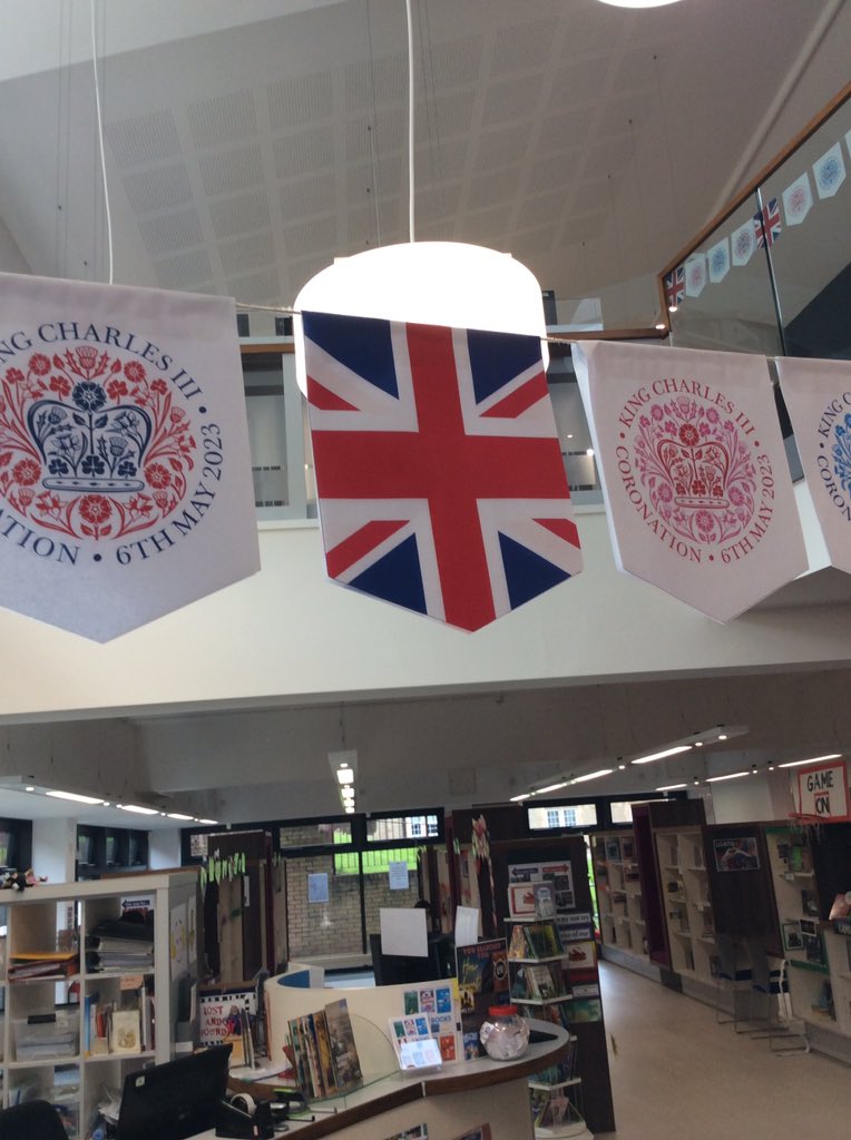 The BGS Clarkson Library has been getting into the Coronation mood all week with bunting, displays & crown making! #BGSfamily #bradfordgrammar #Coronation2023