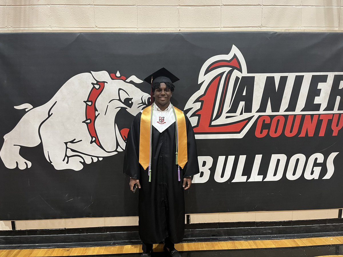 Coach James Glenn tweet media