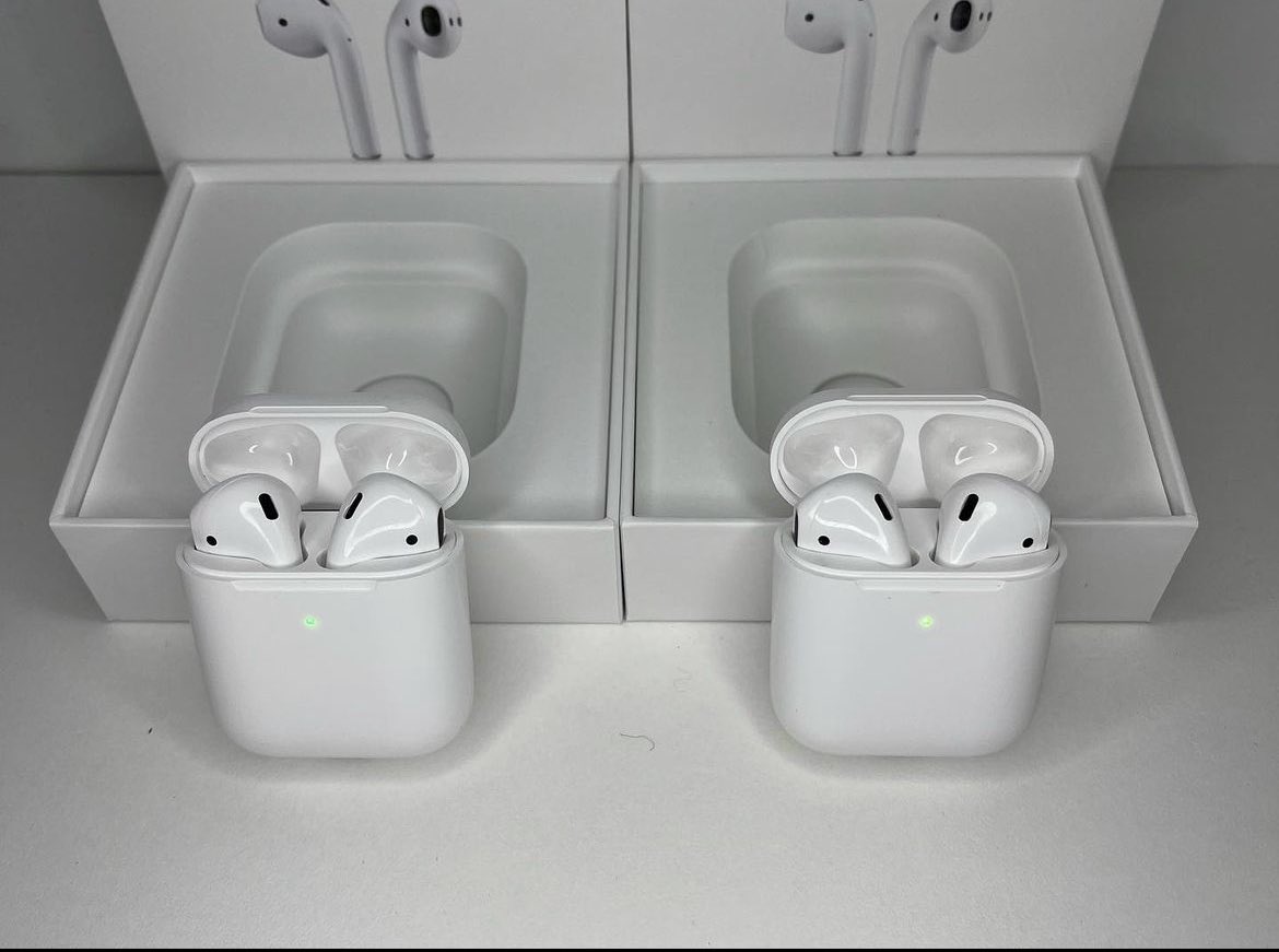 Massive AirPod drop came in tap in now with the link in biobest offer wins! #deadstock #massdrop #newshipment #airpods #discounttech