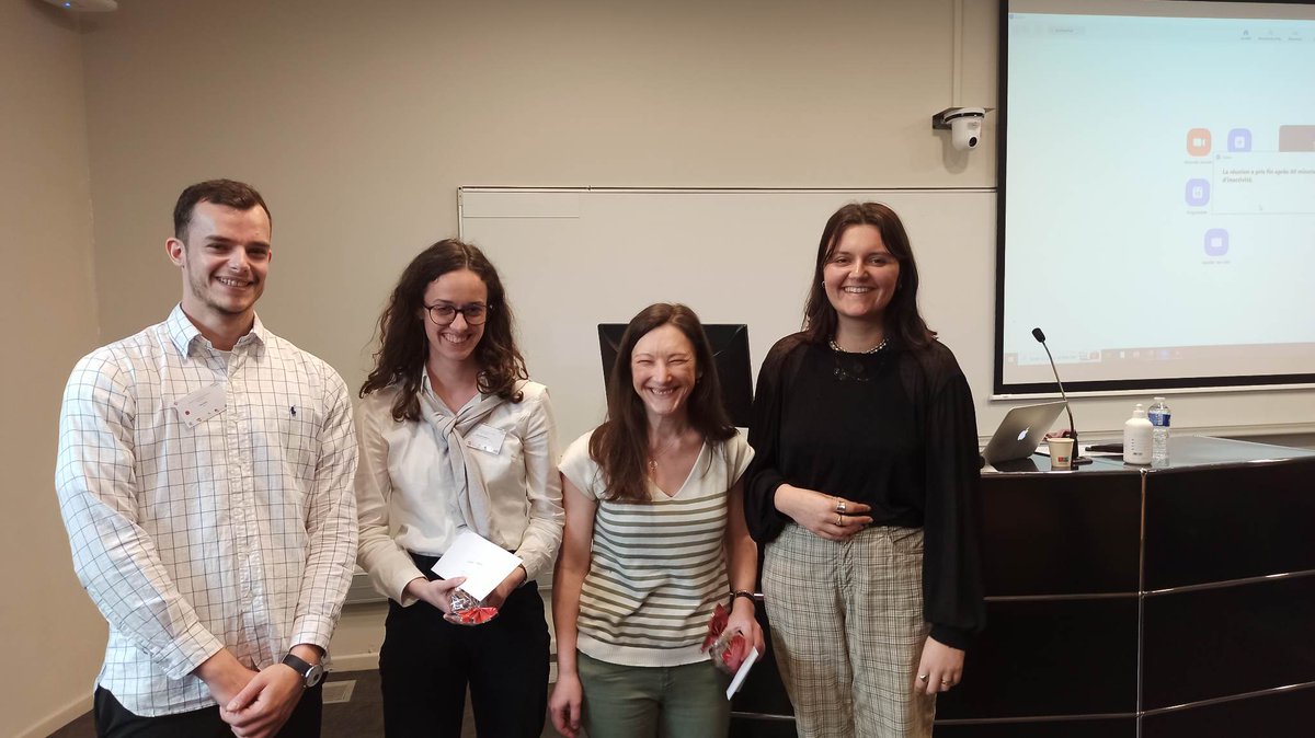 👏👏👏Best papers of the #ACDD23 

<a href="/GambuliG/">Gabrielle Gambuli</a> <a href="/UniversiteCergy/">CY Cergy Paris Université</a> <a href="/essec/">ESSEC Business School</a> "High-Speed Railways and the Geography of Inventors' Collaboration: Evidence from France (1980-2010)
Albena Sotirova <a href="/VUamsterdam/">Vrije Universiteit Amsterdam (inactief)</a> "Child marriage around the world: evidence from repeated cross-sectional data