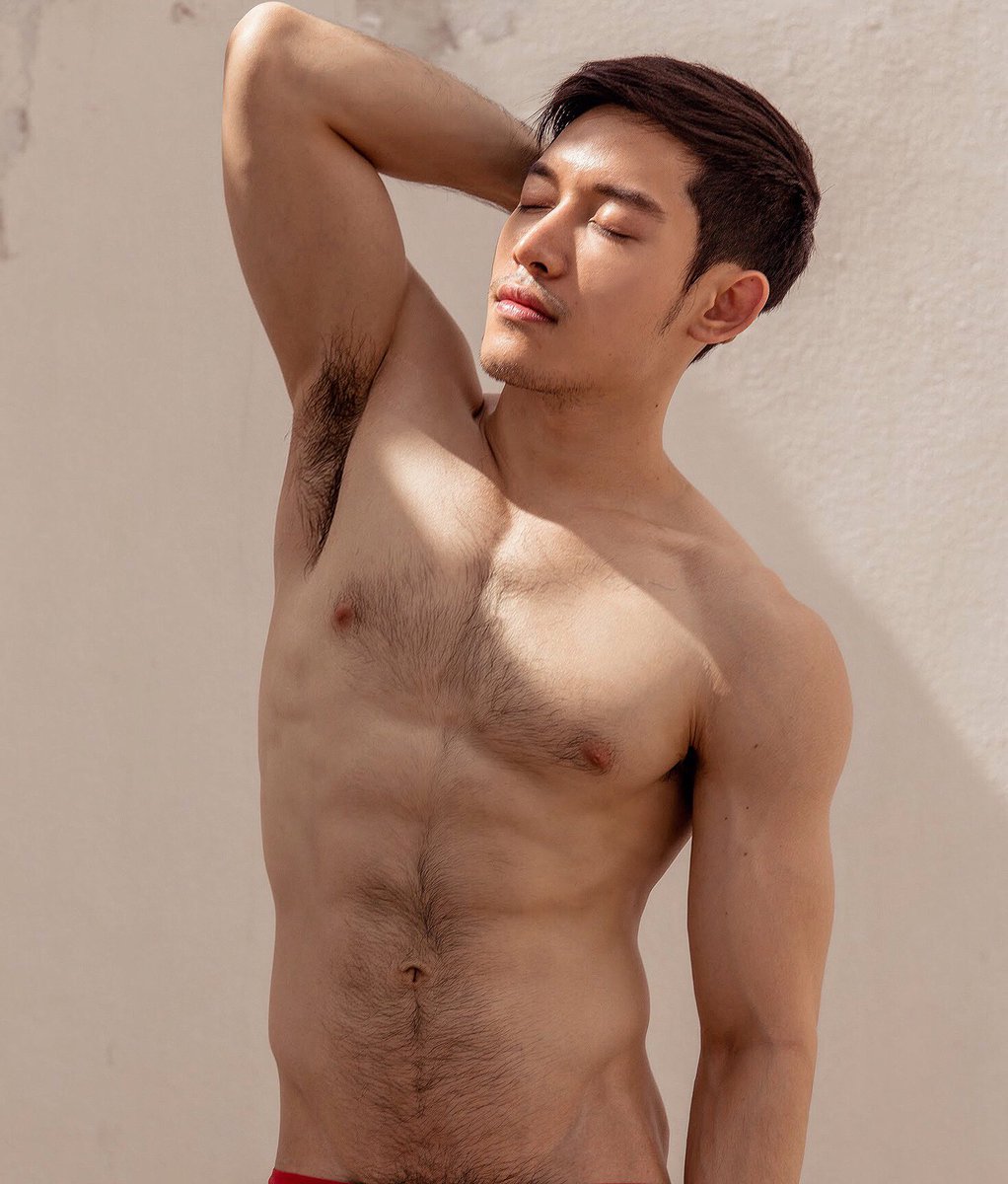 arthur_cc36's tweet photo. อยากมีสันดั้ง 👃 แบบมะก่อนจุง 🥹🫣 https://t.co/YiQb3VKBEm