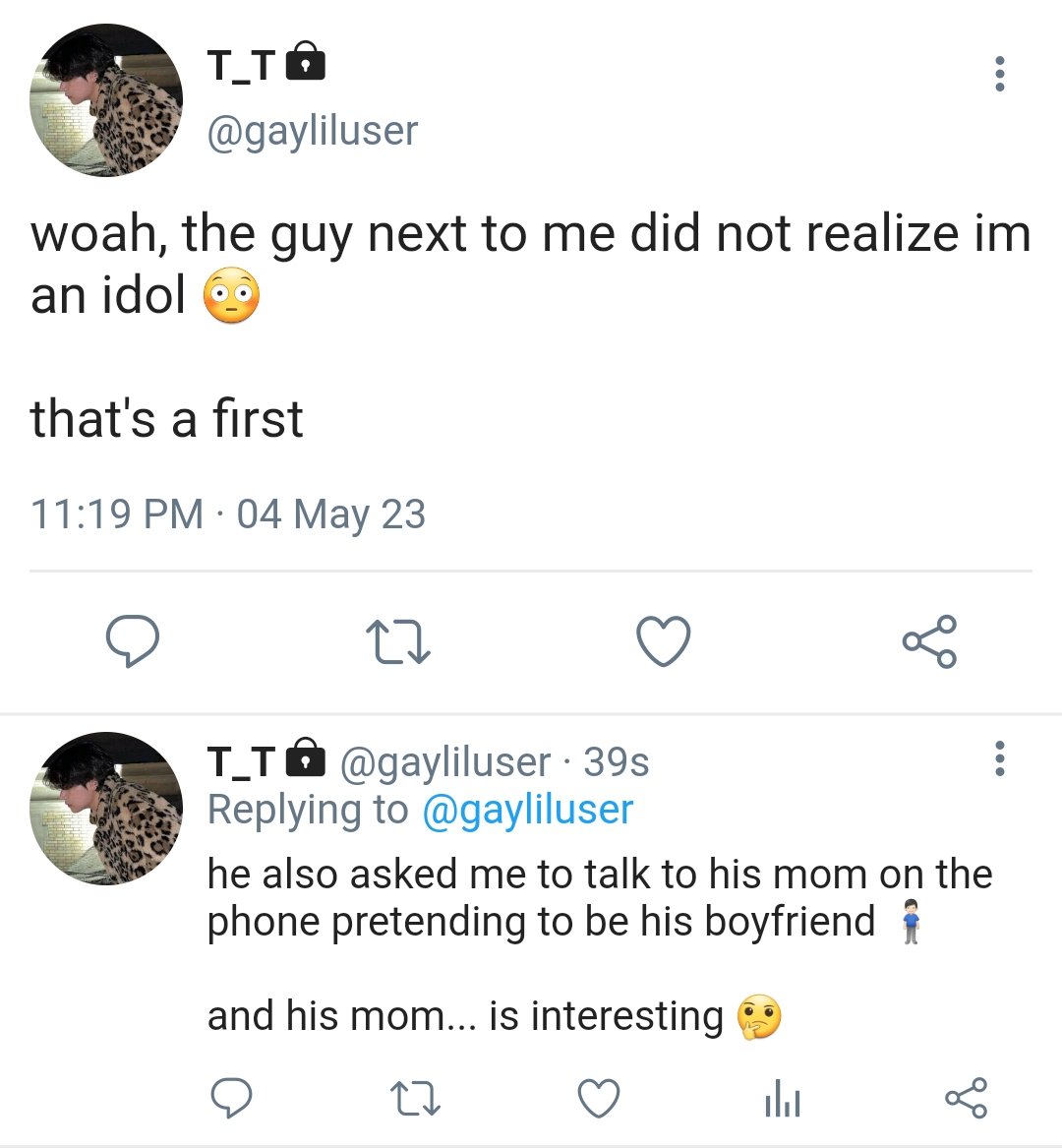 VKFLORAL's tweet photo. #taekookau
On a plane, Jungkook was talking to his mom who was adamant to talk to his boyfriend, whom he broke up with but she wasn't told that.

So Jungkook asks the guy next to him to pretend to be his boyfriend and talk to his mom.

He doesn't know that the man is an idol. https://t.co/9aupzPoocI