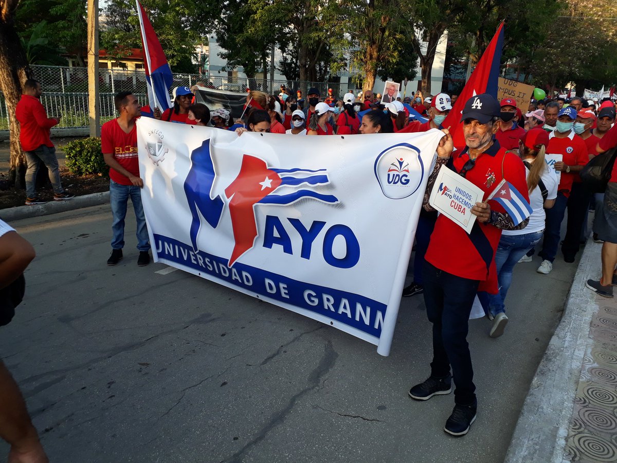 osmelitovargas's tweet photo. El #SNTECDGranma reafirma su compromiso con la #RevoluciónCubana. #ALaPatriaManosYCorazón viva el #1rodeMayo #EducaciónGranma #BuróSindicalEducaciónGranma #CubaMined @CapoNapoles @DrRobertoMOjeda @JosefaMigdalia @ortiz_uriarte @YanetsyTerry @TaniaMariaHere1 @Eugeniocubano https://t.co/FK45LOgIrz