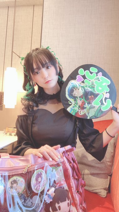 Twitterのコスプレ画像18
