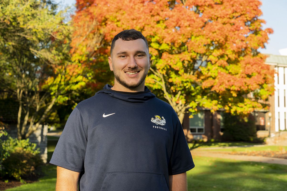 LVC's tweet photo. Joe, an All-Conference tight end for #lvcfb and business administration major, will start at DHL Supply Chain as an Operations Supervisor #lvc2023 #GoLVC @LVCathletics https://t.co/NUTQjzde8k