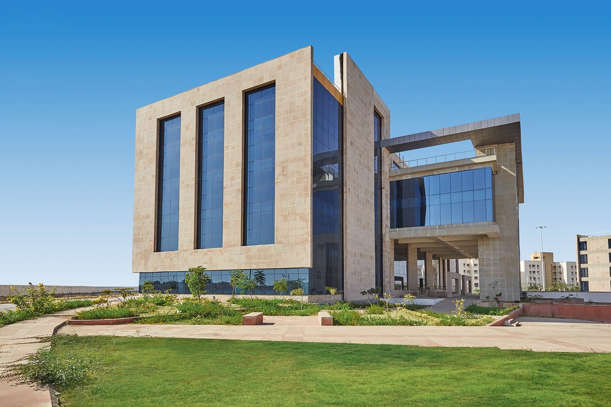cbdhage's tweet photo. #SchoolsOfIndia75 Series,
Footwear Design and Development Institute, Ankleshwar , GJ by Vyom.

PC-Yatinder Kumar https://t.co/z1OcD1dE55
