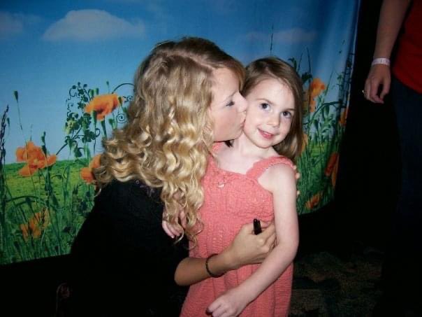 Hailz//🎅🏼 tweet media