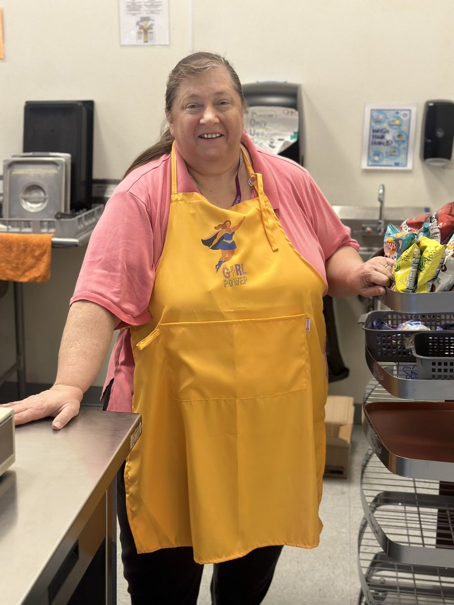 IAMe_OK1's tweet photo. Celebrating our #SchoolLunchHero Ms. Deb @FCCS_School #FCCStrong 

#FCPSMaryland https://t.co/G4mvBBhPmJ