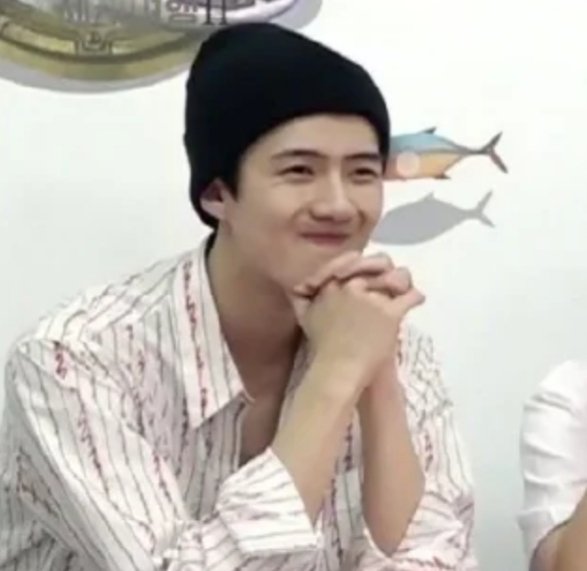 دوباره لیست درست کنم بچه های زیر دو کا همو پیدا کنیند فالو کنید؟ 
اگه زیر دو کا هستین ریپلای کنید بذارمتون تو لیست. 
بقیه بچه ها هم اگه توییتم رو میبینید ریت کنید بقیه ببین. ممنون. 
<a href="/weareoneEXO/">EXO</a> 
<a href="/layzhang/">Lay Zhang</a> <a href="/B_hundred_Hyun/">Baekhyun_EXO</a>