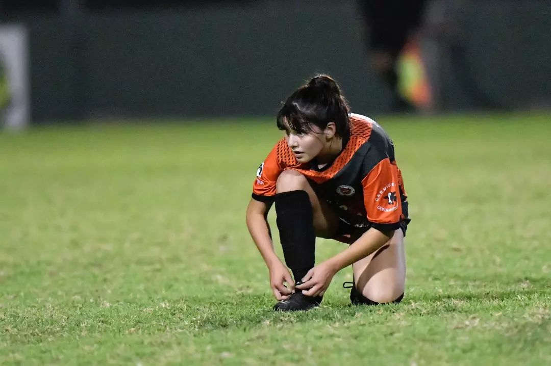 PosdataOk's tweet photo. El cierre de la jornada tendrá al otro equipo possense en cancha: las chicas de Defensores de Juventud 🇹🇹

Cierran esta primera fase enfrentando a River de Bell Ville, equipo que todavía tiene chances de clasificar a la Copa de Oro.

⏰ 22:30 horas https://t.co/AFDAAk3o6f