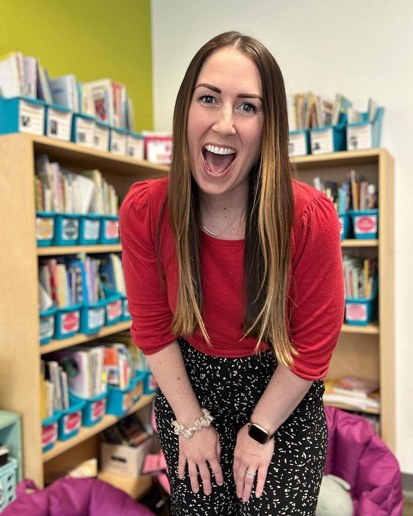 // ✨ I’m MOVING TO… ✨//

✨ FIRST GRADE ✨ 

While I’m sad to leave my current team, I’m beyond excited to join the energy coming from our first grade team! I think BIG things are coming next year! I’m looking forward to creating NEW resources for … instagr.am/p/Cr3KKoNu6TY/