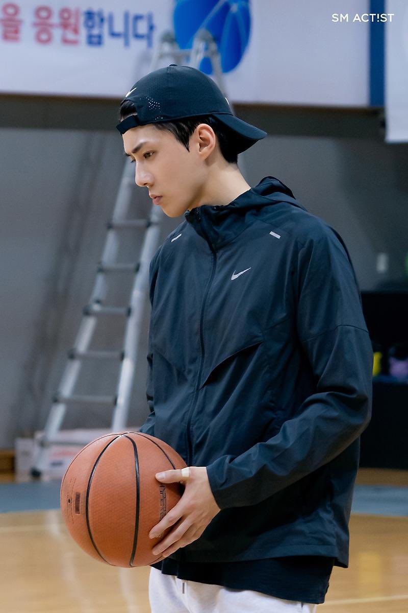 saltbbos's tweet photo. 넘후 아름다운데  ..? https://t.co/ufrpL928bR