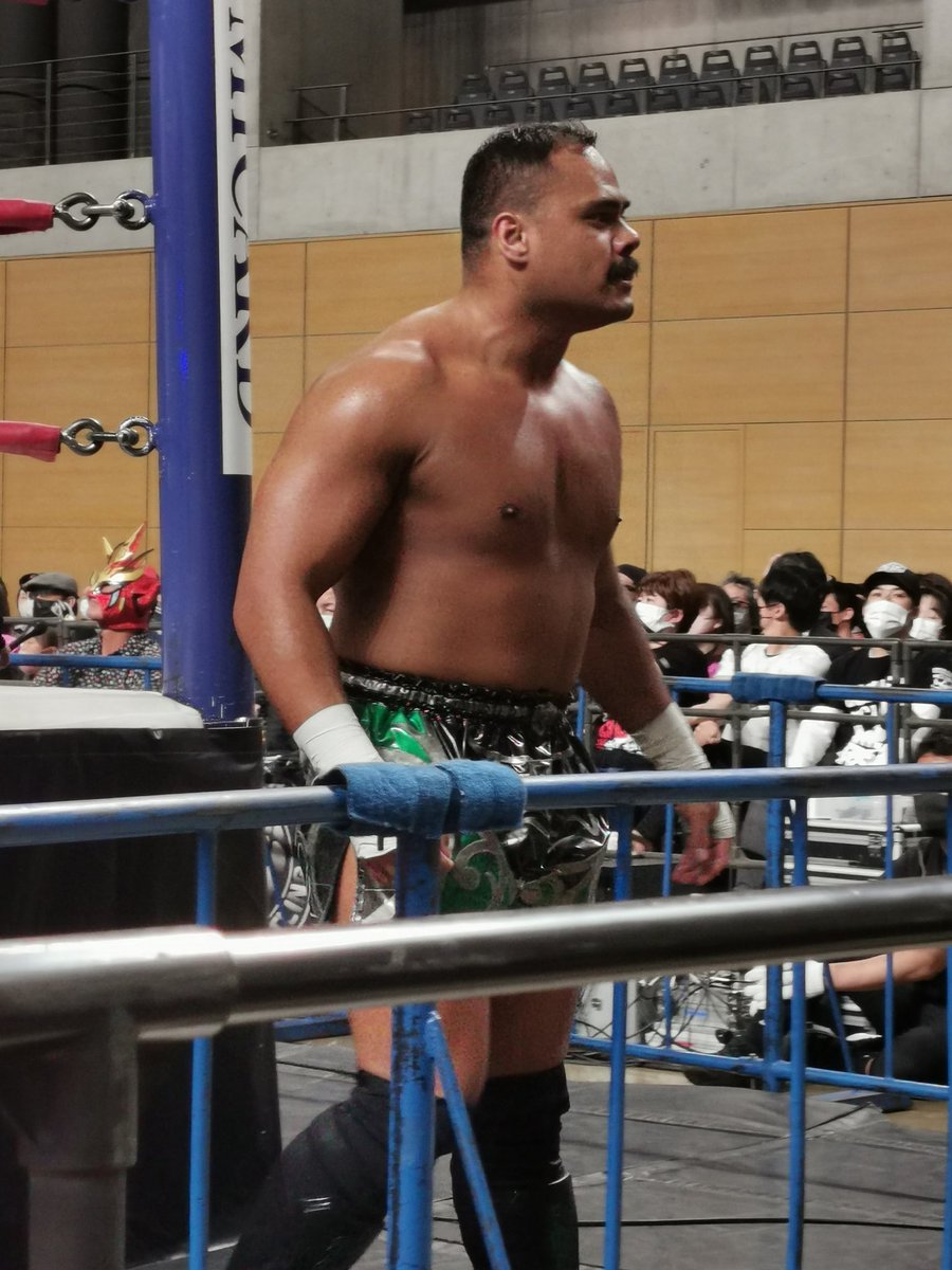 2023.5.1 新日本プロレス別府ビーコンプラザ大会
#アーロンへナーレ 
#フランシスコアキラ
#TJP 
#unitedempire #catch22