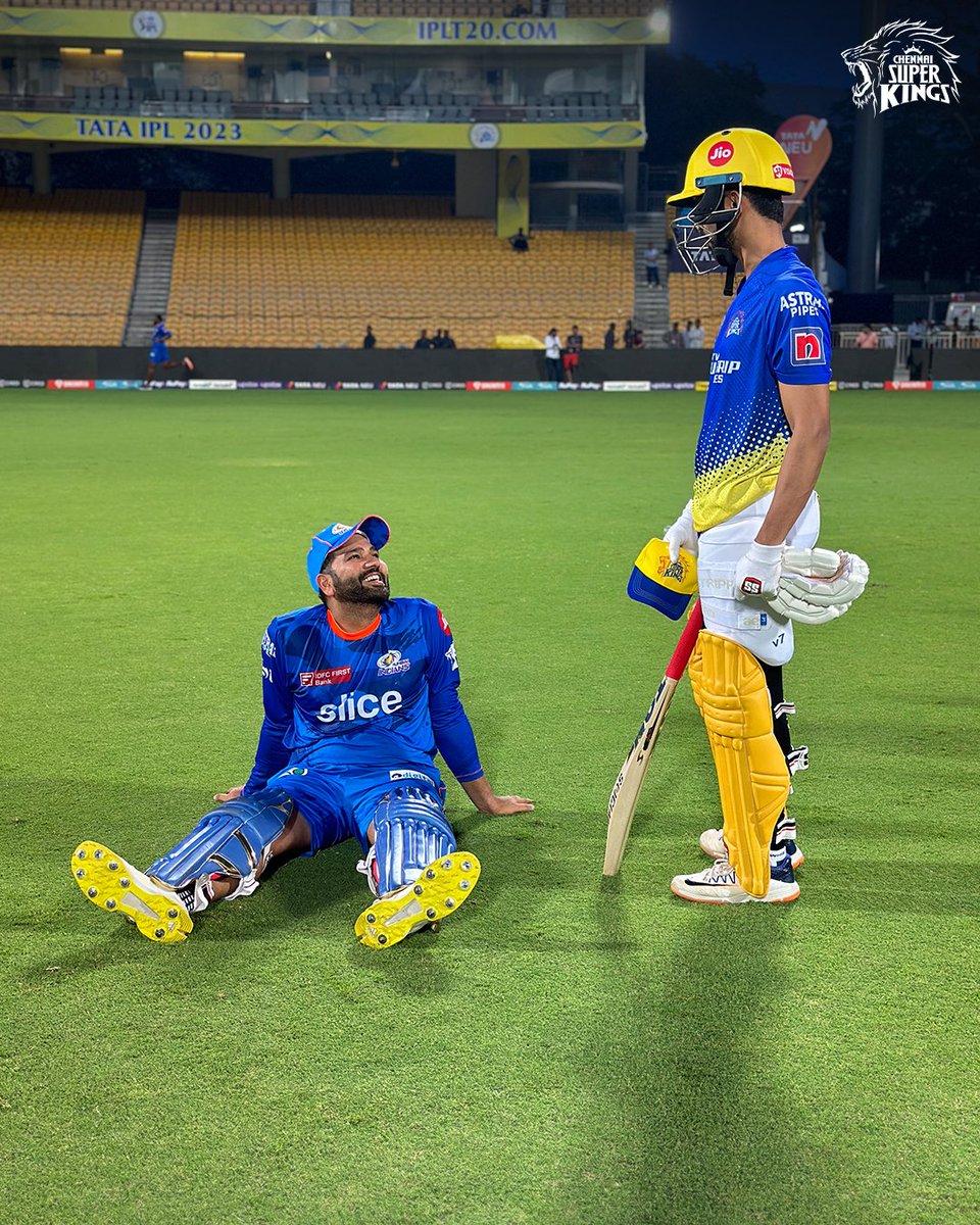 ChennaiIPL's tweet photo. Hit’u and Rutu! 🤝

#CSKvMI #WhistlePodu #Yellove 🦁💛 https://t.co/SoB5przj30