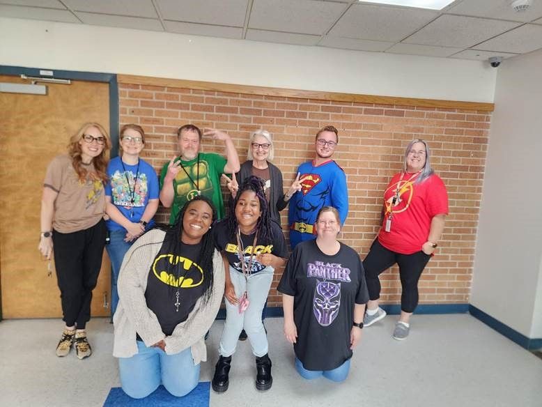 SherwoodCenter's tweet photo. Team Sherwood is here to wish you a happy weekend!  Did you know our team takes time to celebrate their wins every week during our Friday Shout Out meetings?
We are grateful for each of our team members and all they do to make Sherwood such a special place! Have a great weekend! https://t.co/cXgehXTNlF