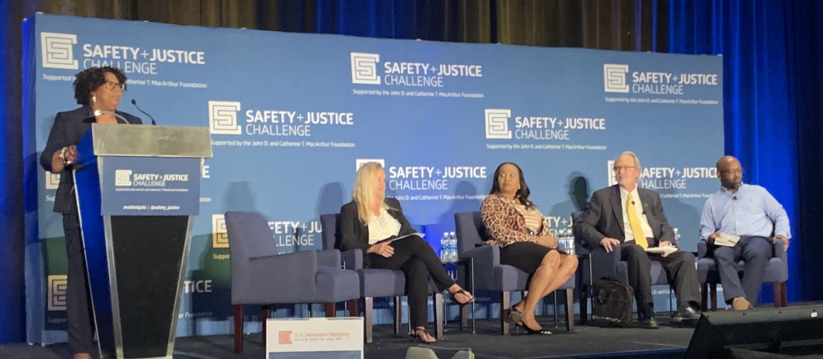 Day 3 of @safety_justice starting out with @ChsCJCC being represented on Becoming for Focused, Sustainable, and Representative of your Local Community moderated by @EvDem  #RethinkJails #evidencebasedpolicing
