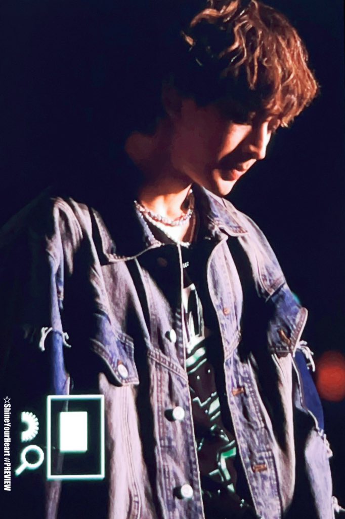 SYH19950208's tweet photo. ☆230505 서울 콘서트 프리뷰💚
#윤형 #송윤형 #Yunhyeong #SONG #ユニョン #아이콘 #iKON #143inc #WORLDTOUR #TAKEOFF https://t.co/9Oe2QMuDjR