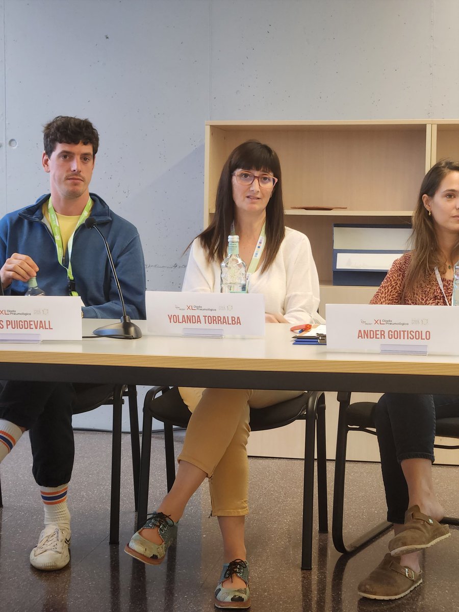 Felicitamos a la profesora de nuestro màster, Yolanda Torralba (<a href="/ytorralbag/">Yolanda Torralba</a>) quien presentó la actualización de la #espirometria forzada en la diada catalana.  Gran congreso organizado por <a href="/socapnet/">SOCAP 🫁</a> 

#diadacatalana