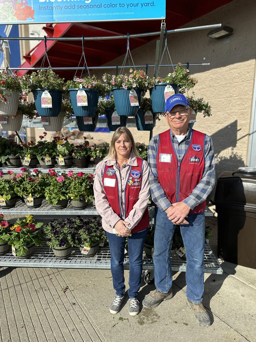 Congratulations to Ron and Tammy on there continued service here at Lowe’s!! Ron has been with us 3 years, and Tammy 6!! We appreciate all you do!!🎉<a href="/charlesatlowes/">charlesatlowes</a> @AprilCASM <a href="/ASM2614ShawnW/">ASM2614 Shawn</a> @AlexStempovschi <a href="/LowesCareers/">Lowe's Careers</a>