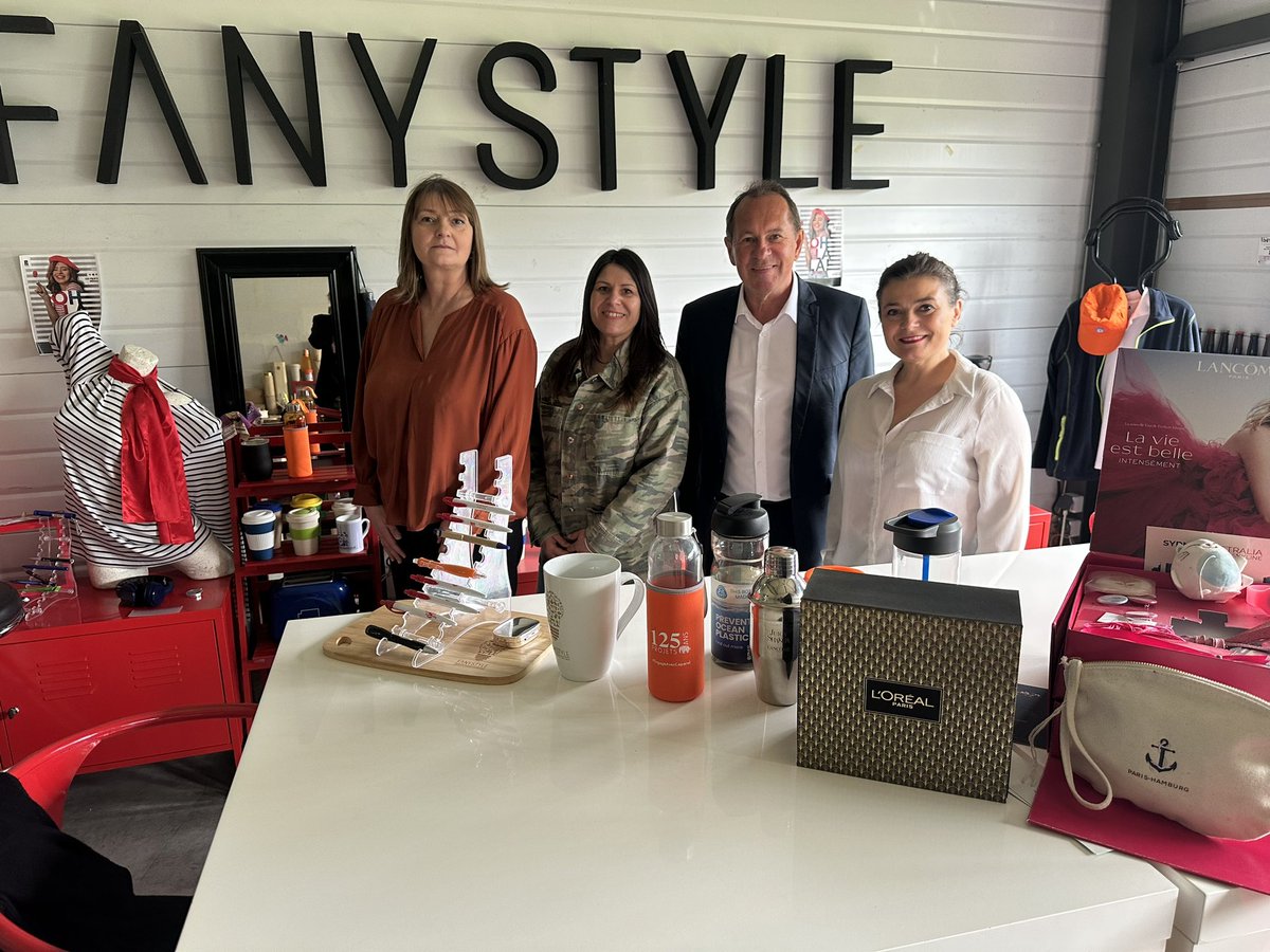 👍 Un choix incroyable de cadeaux d’entreprise et de goodies chez Société Fanystyle  0322726442 🌈 une seule adresse pour vos achats sur Amiens et le Département de la Somme 🍀 merci de partager <a href="/CpmeSomme/">CPME Somme</a> <a href="/fany_ruin/">Fany RUIN</a>
