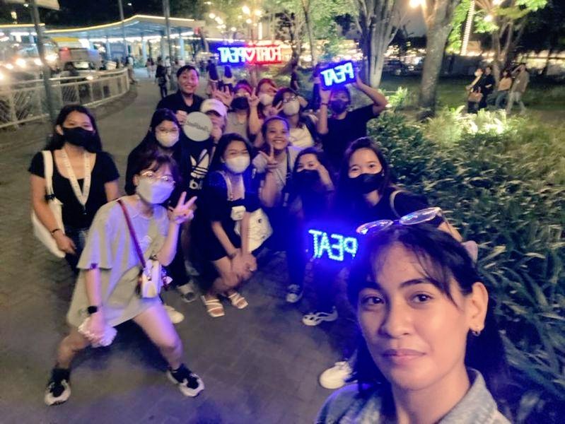 FortPeatPHFC's tweet photo. Posting this because why not? 😍 💙♥️

Thankful and blessed to meet these beautiful #BabyFeats 💕

@fort_fts @peatwasu 

#Peatwasu #FortFTS #CaptainPeat #ComeFortZon https://t.co/qkQe2Zdaew