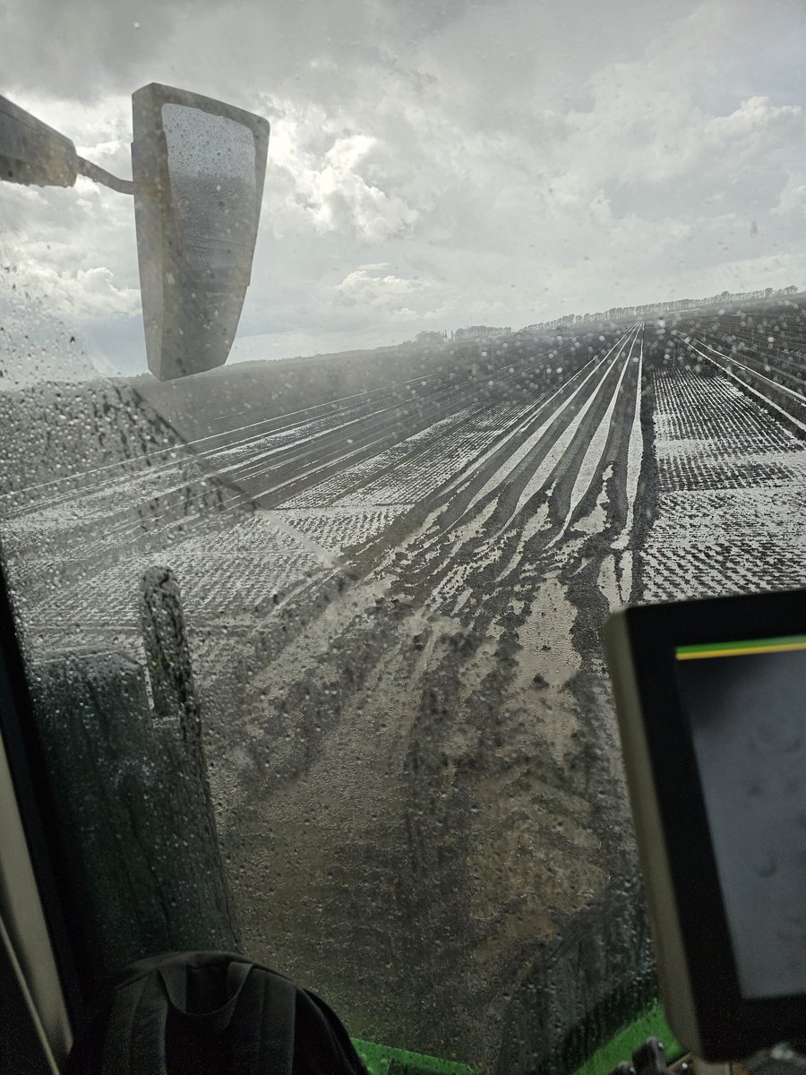 Well that's f'ed the job up🤦