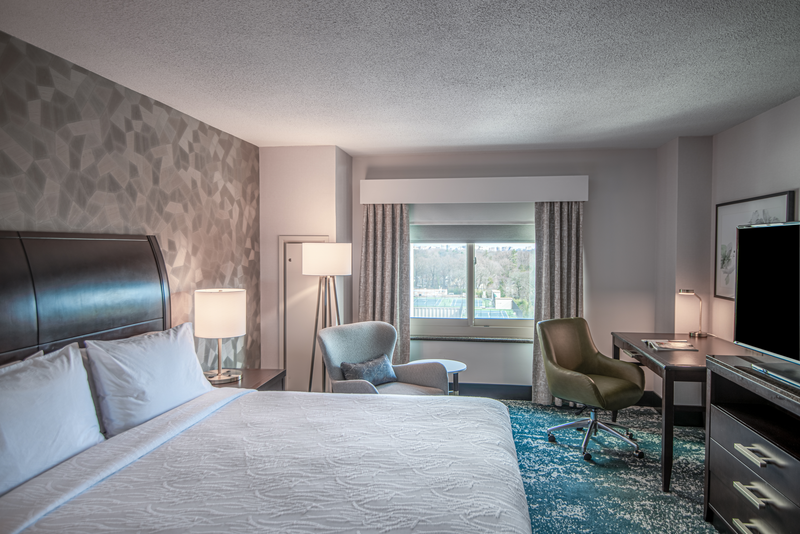 HGIBethesda's tweet photo. Visit our offers page to save on this summer's vacation ☀️ https://t.co/2YQVznxLke