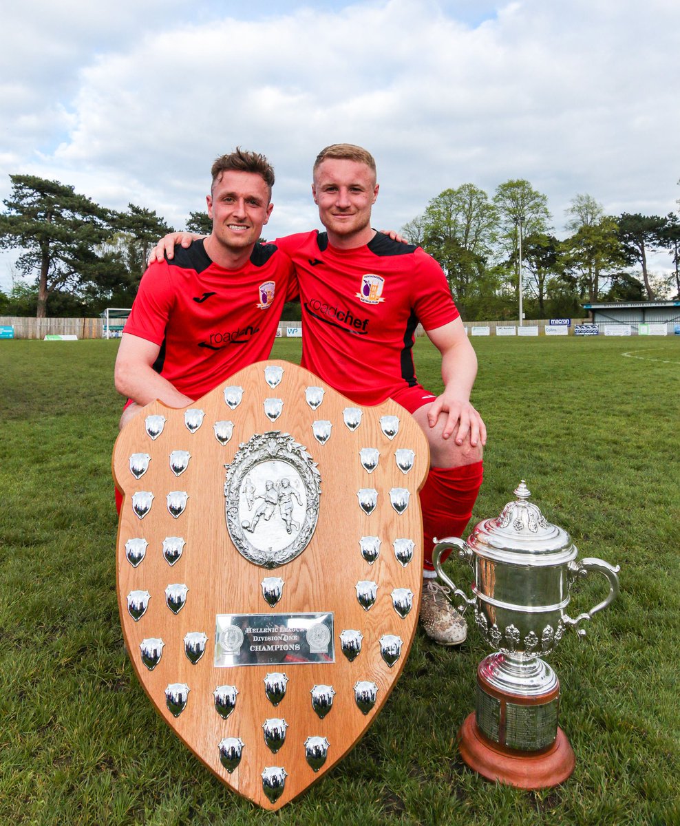 MATCH PHOTOS | A few photos missed off the upload for <a href="/GeoffMoore/">Geoff Moore</a> from Monday's <a href="/HellenicLeague/">Hellenic League</a> Challenge Cup victory over at <a href="/Westfieldsfc1/">Westfields FC</a>. More photos added with the trophies following the game - prints.moore.photos/sports/ptfcvsl…