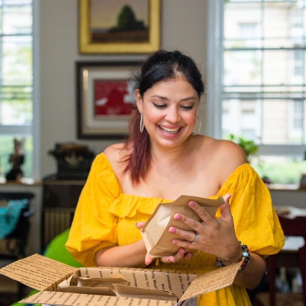 Give the special mothers in your life the perfect gift this Mother's, a 100% Colombian Coffee Subscription. Freshly roasted fairtrade, organic beans delivered straight to their door, they’ll love sipping Colombian coffee's rich, smooth flavor. 

#Mothers… instagr.am/p/Cr3Pn1rOrtn/