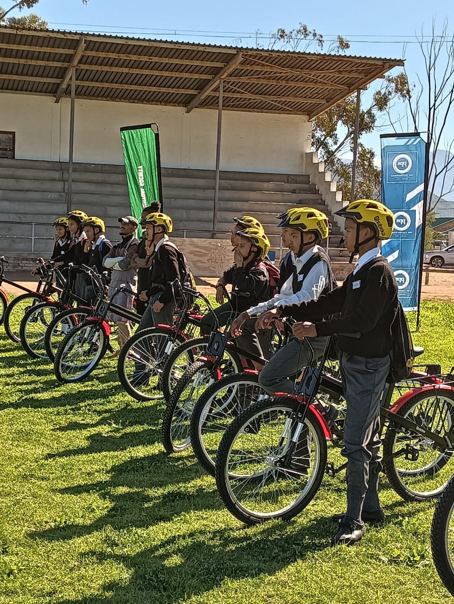 It's #NewBikeDay in Calitzdorp 🚲

69 #bicycles distributed at Calitzdorp High School 🥳
69 #lives changed through the humble bicycle ❣️

#BicyclesChangeLives 🖐🏽
#BicyclesAndBeyond ✌🏽