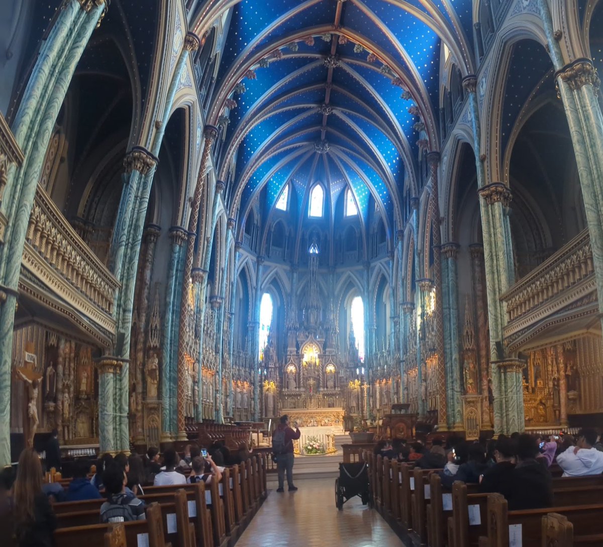 AlphonsaOttawa's tweet photo. ❤️ ✝️ As we sit here in awe of Notre Dame cathedral, we pray our students are filled with curiosity and eagerness to learn and explore the world around and are blessed with the strength and perseverance to overcome any challenges they may face ... Amen 💜 https://t.co/xZrXVixvZ6