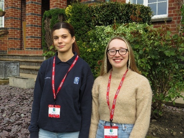 DerbyHighSTEM's tweet photo. Delighted to welcome back these 2 absolute legends of DHS STEM and to hear their amazing engineering experiences. We are very proud of you  #STEM https://t.co/LYpJVSDOR6