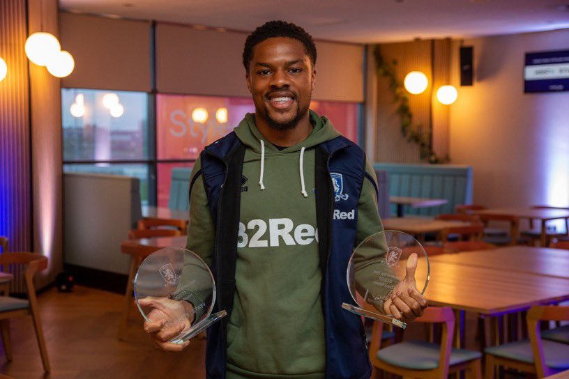 Lost for words now 😅.
Can’t express my gratitude enough. Big thank you to the fans and my teammates for these 2 awards. You guys are all apart of my journey and it wouldn’t be possible without you. Time to take it up another level for the play offs. ♥️