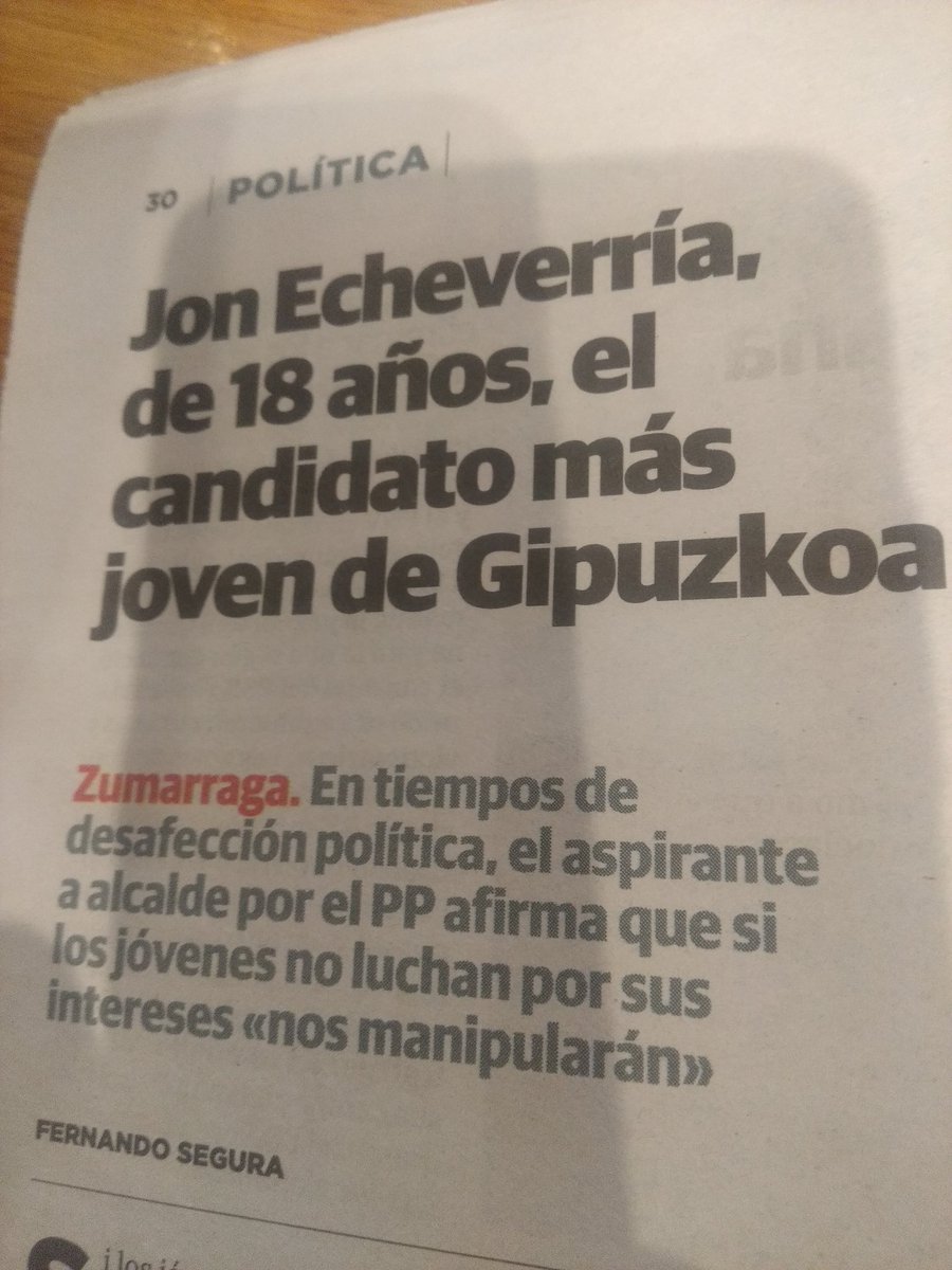 JosetxoIbazeta's tweet photo. Abizena gaizki idaztea ere...
#bitxia
#sasitxiotx
#asteanbehin https://t.co/x3YhOuAKs0