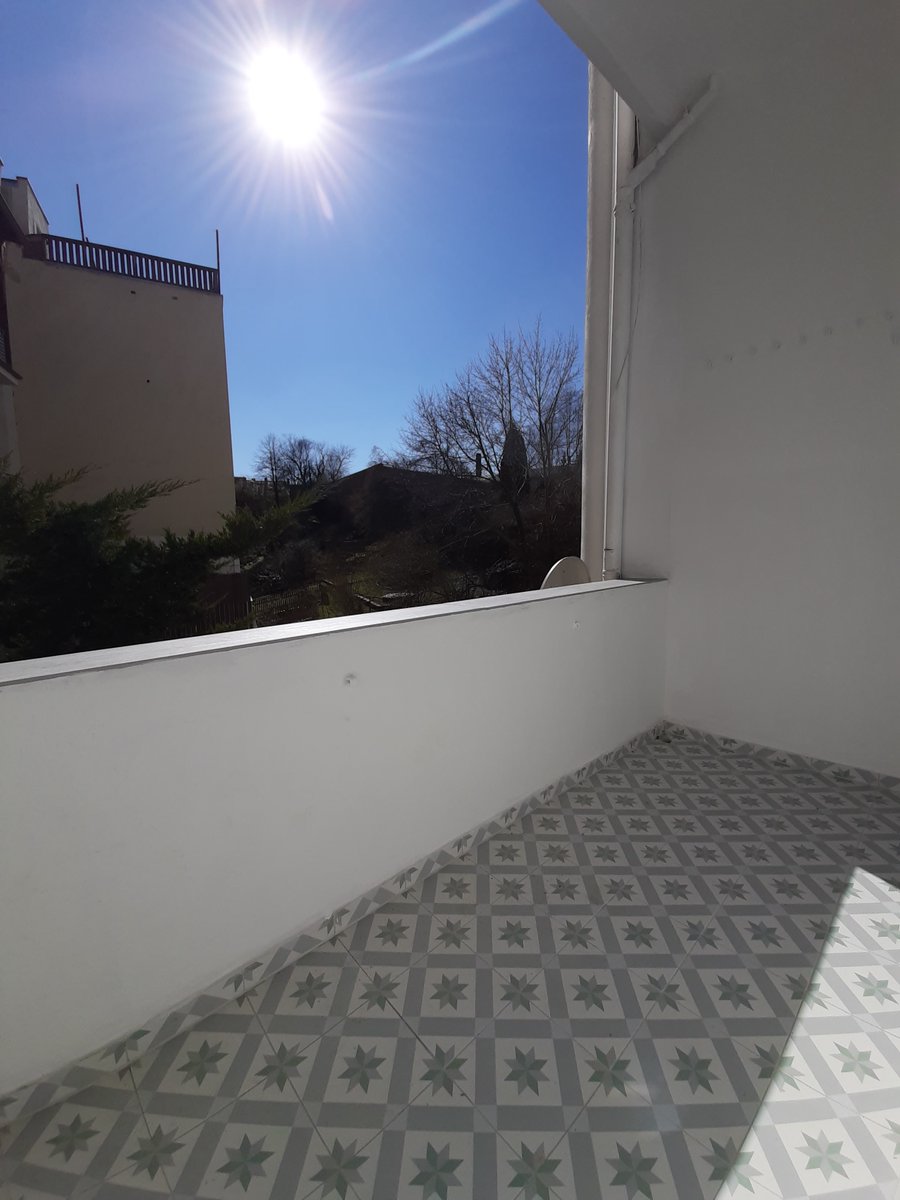 BOHOHV's tweet photo. Alles neu macht der Mai: Schöne #Jugendstil-Altbauwohnung in der #Görlitzer Südstadt. 78 m2 für 439 EUR:
https://t.co/urATuPbL9o https://t.co/HWXTseKgFO