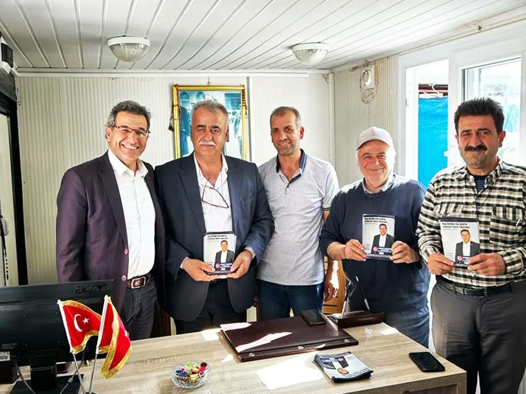 Ahmet Dolğun, Halk Buluşmalarıyla Hatay’ın Sorunlarına Çözüm Önerileri Sunuyor.Ahmet Dolğun, #hatay bağımsız milletvekili adayı olarak seçim çalışmalarına hızla devam ediyor. Dolğun,halkın sorunlarını dinlemek ve çözüm önerileri sunmak için bir dizi halk buluşması gerçekleştirdi