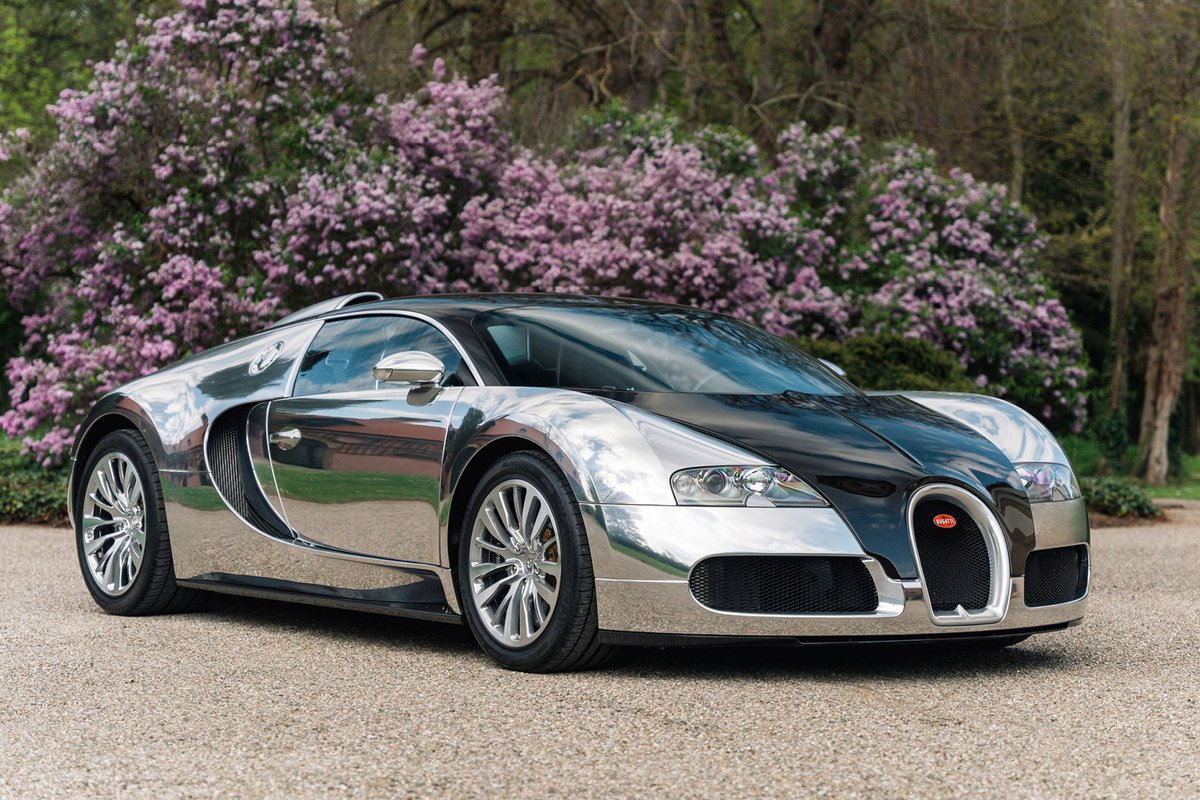 Bugatti's tweet photo. On the fifth day of the fifth month, we celebrate a modern-day BUGATTI icon that was made only five times: the VEYRON 16.4 Pur Sang, a thoroughbred in every sense.
#BUGATTI #VEYRONPurSang #TheSinghCollection
–
https://t.co/mCEE0ghyaw https://t.co/l87mYMaFlz